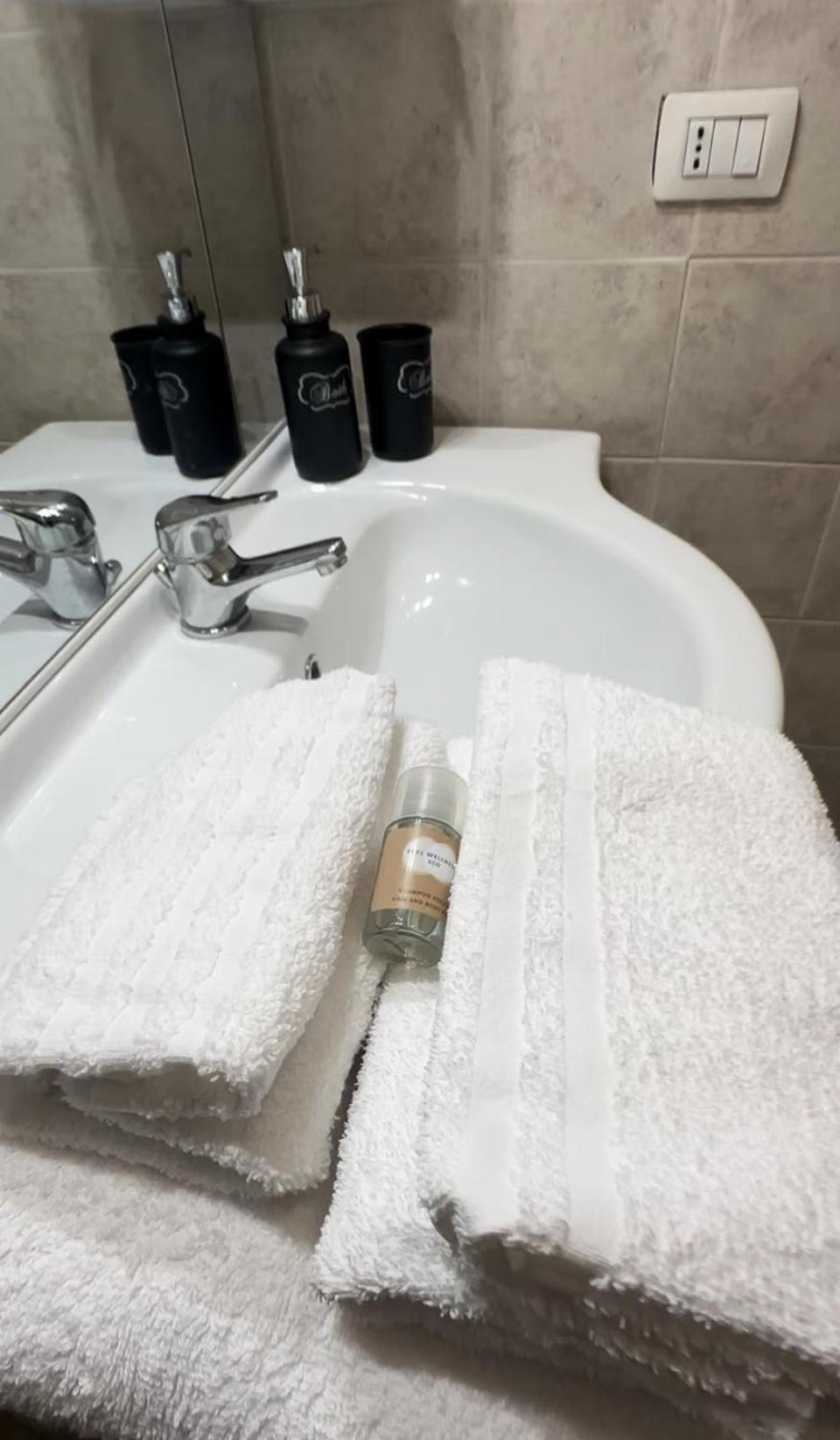 Casa Vacanze Giuliani Via Rasiglia Casenove Екстериор снимка
